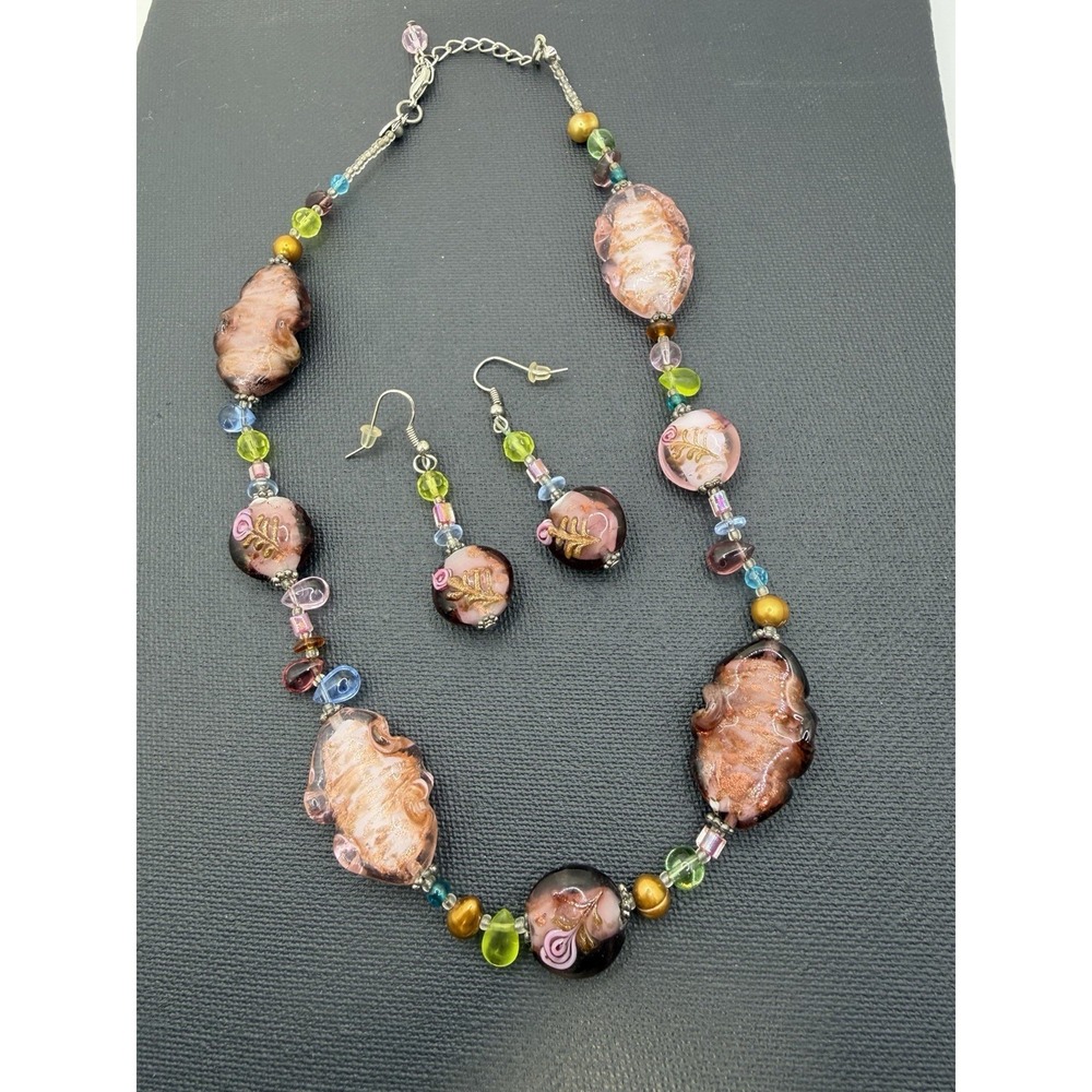 Premier Designs Floral Glass Bead Necklace Earrings Set Pink Lavender Statement